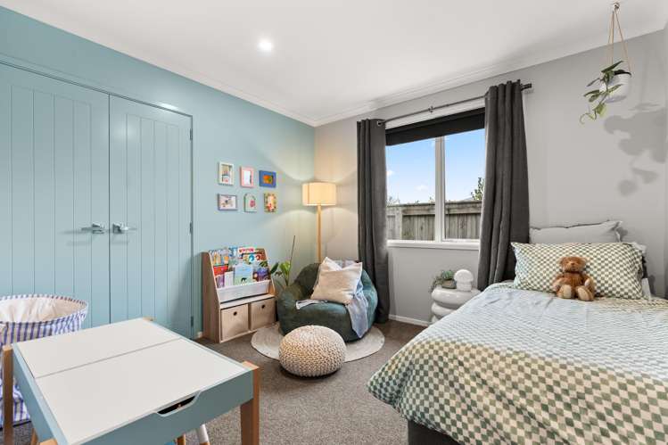 116 Solway Crescent Solway_18