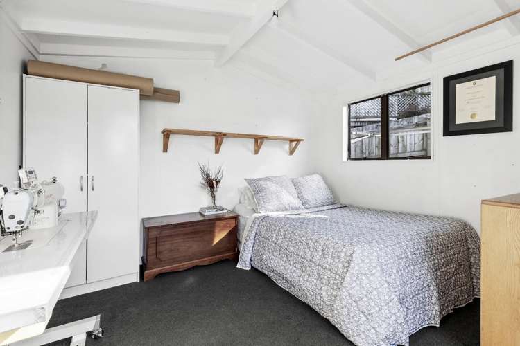 1 Britannia Heights Stepneyville_13