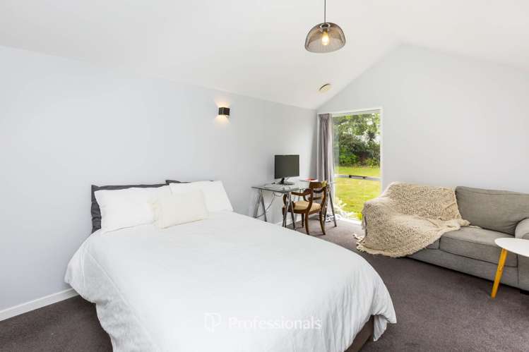 20 Barton Road Heretaunga_19