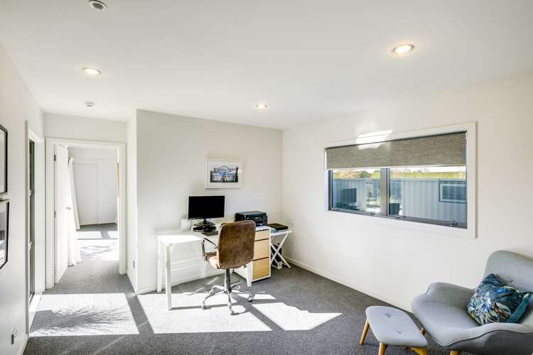 8 Anna Lane Raureka_11