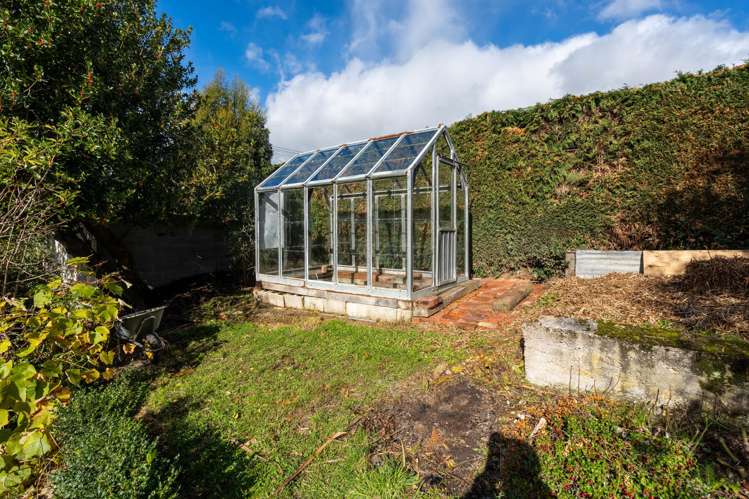 28 Harrington Street Lawrence_19