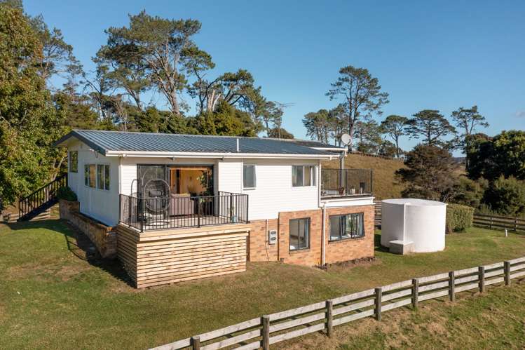 896 Haruru Road Wainui_42