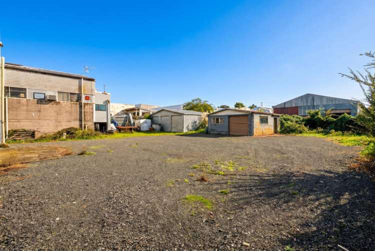 11 Cartwright Road Kelston_1