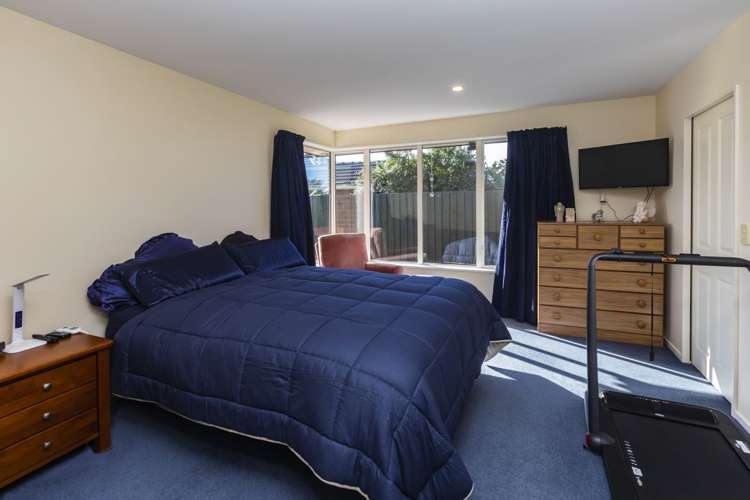 4 Cherrytree Lane Spreydon_12