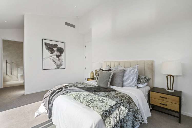 8A Serrata Place Browns Bay_23