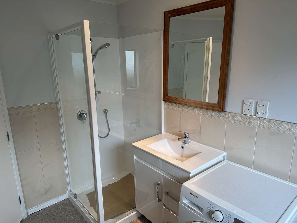 A/5 Angeline Place Massey Waitakere City Houses for Rent One Roof