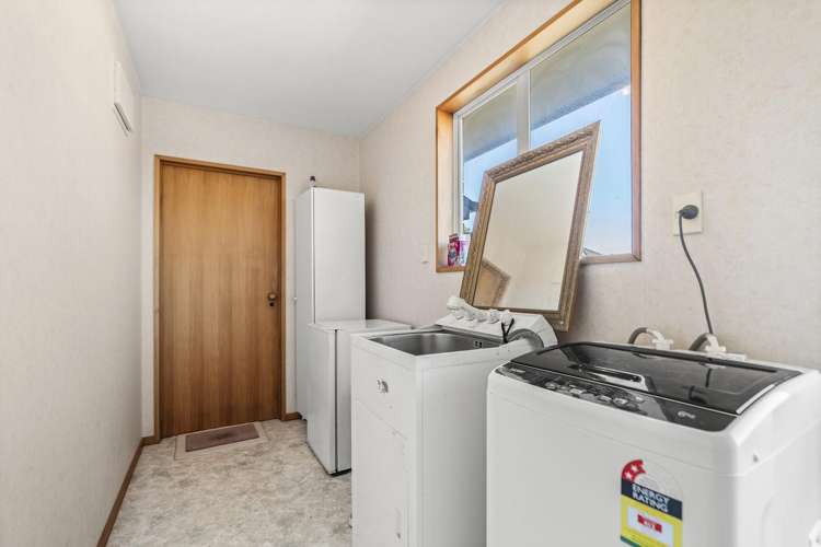 28 Peebles Drive Hei Hei_12