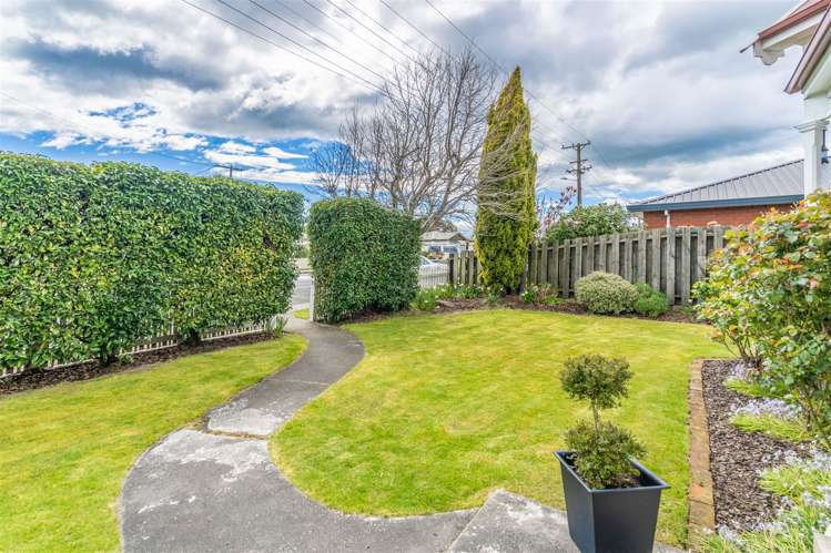 6 Crombie Street Gore_25