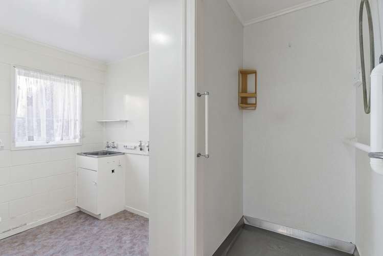 2/96 Eban Avenue Hillcrest_11