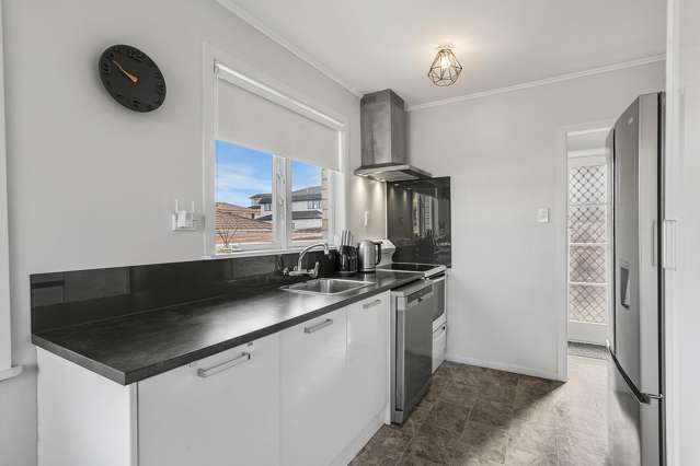 3/7 Laburnum Road New Windsor_3