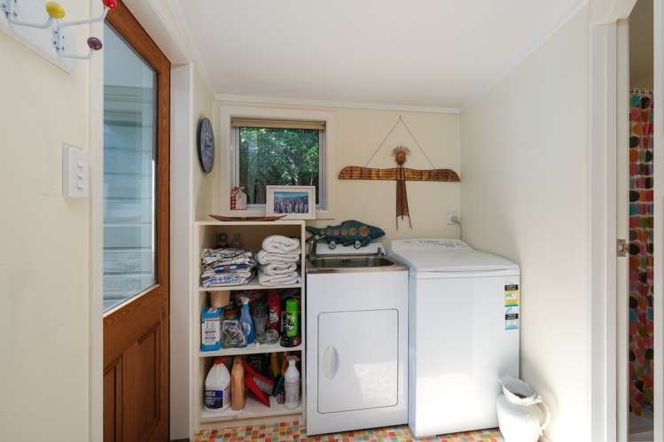 14 Moerangi Street Broad Bay_13