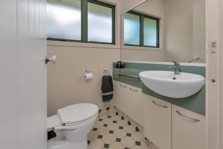 2 Kotare Crescent Maunu_11