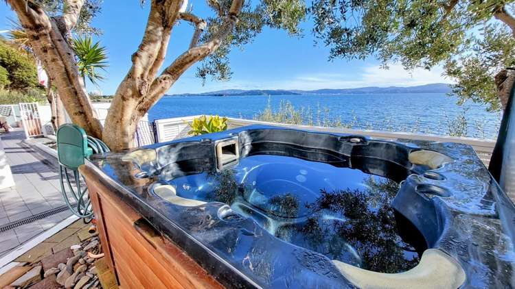 709 Marine Drive Eastbourne_20