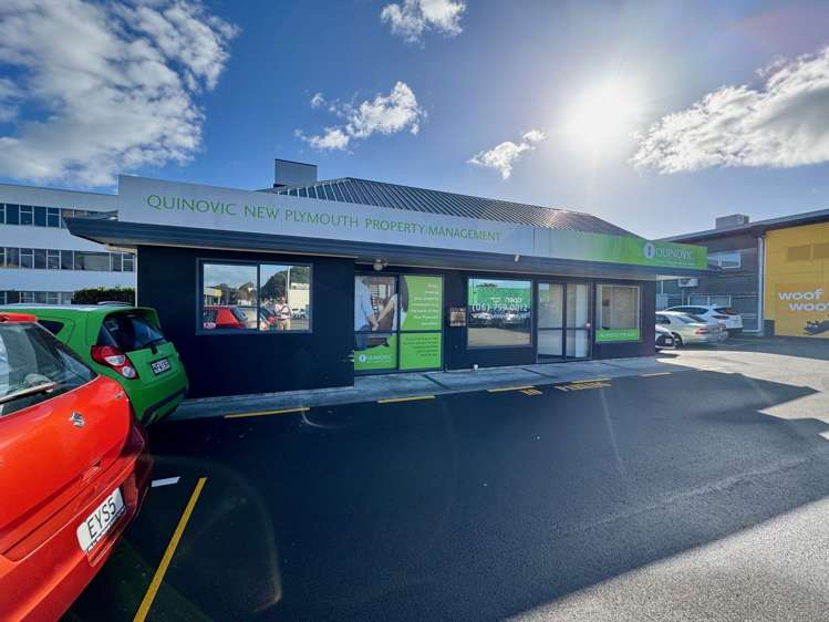 163 Courtenay Street New Plymouth_12