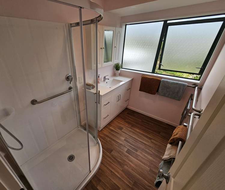 39 Kent Avenue Waitarere Beach_3