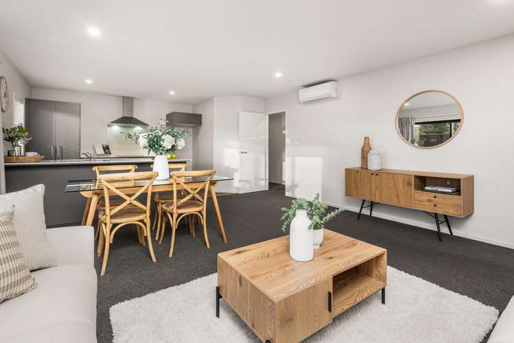 10 Kennington Drive_2
