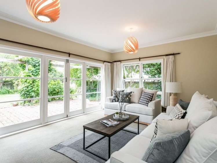 2 Dolbel Street Taradale_5