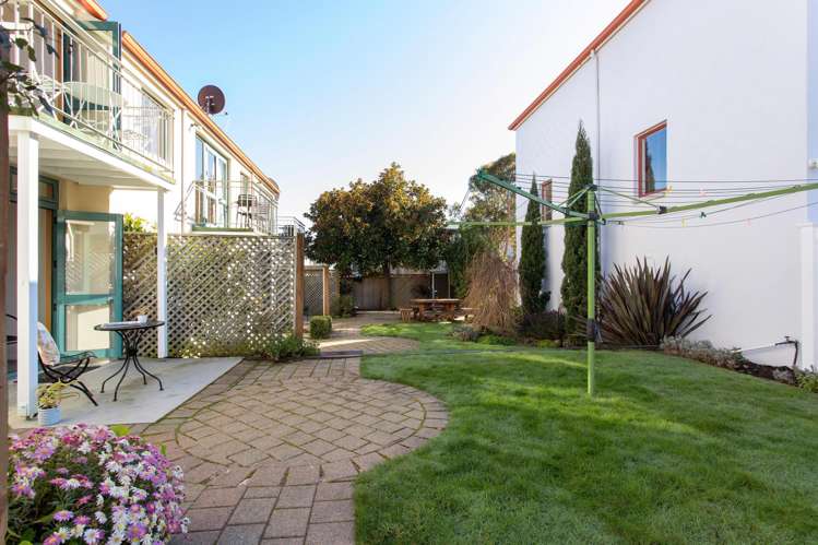 5C Church Street Akaroa_15