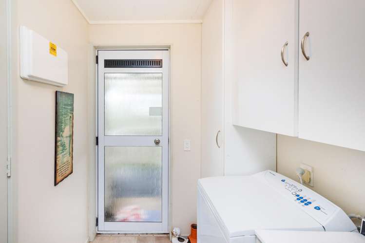 24B Cargill Grove Kelvin Grove_17