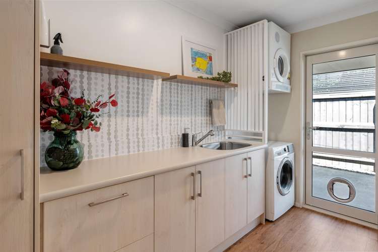 42 Westpark Drive Burnside_17