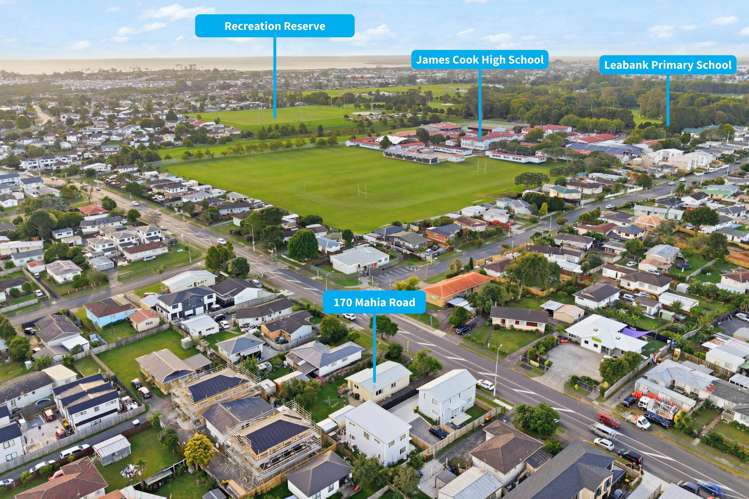 170 Mahia Road Wattle Downs_17