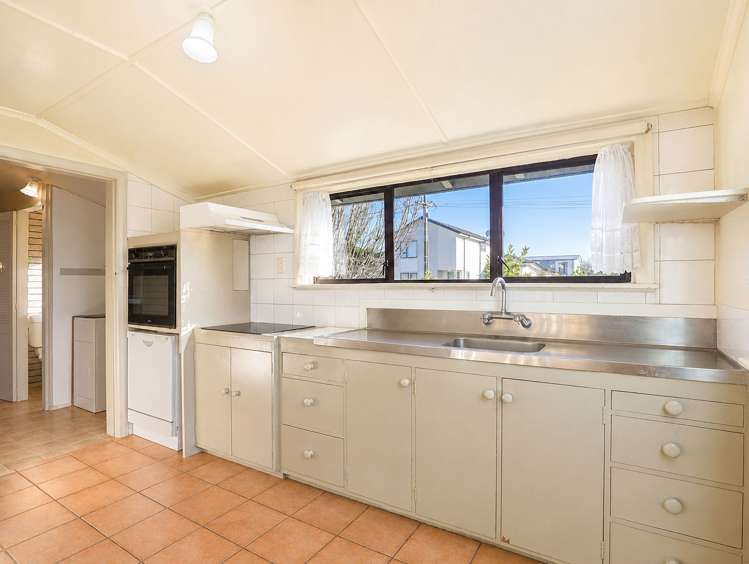 23A Kawaha Point Road Fairy Springs_15