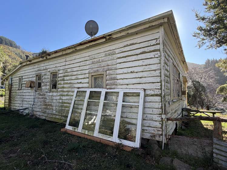 280 Hickory Bay Road Goughs Bay_15