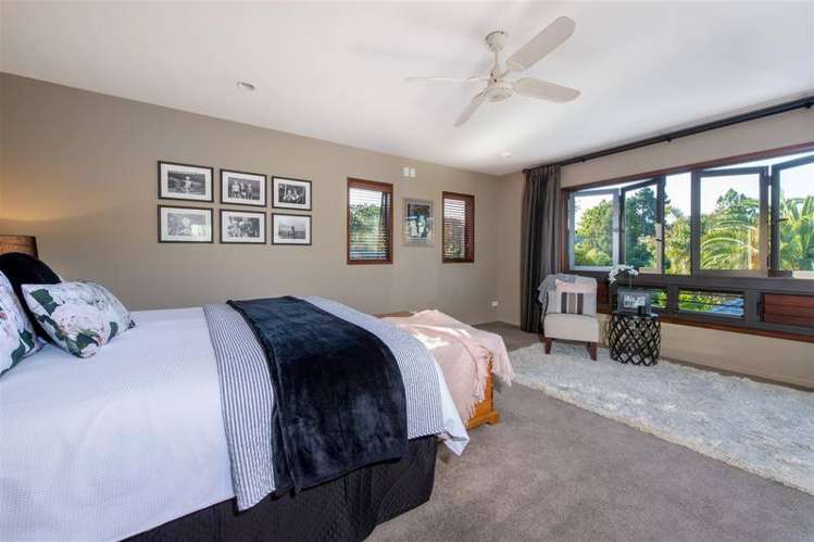 10 Westbourne Road Murrays Bay_9