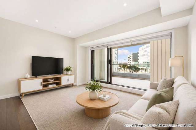 205/47 Beach Road City Centre_1
