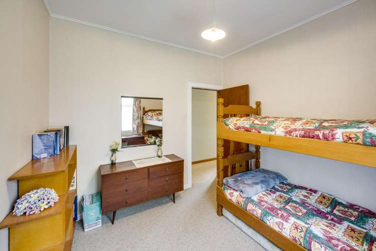 39 Farndon Road Clive_16