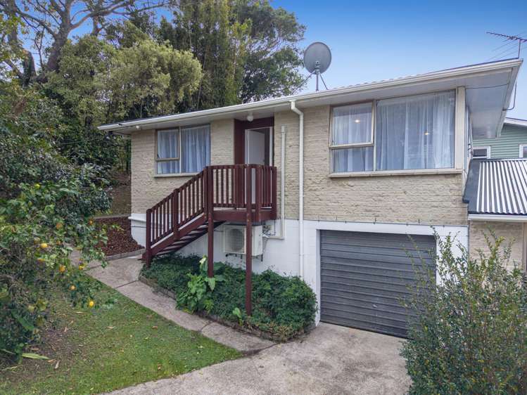 1/74 Chivalry Road Glenfield_0