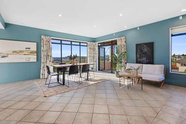 9 Sterling Gate Drive_2