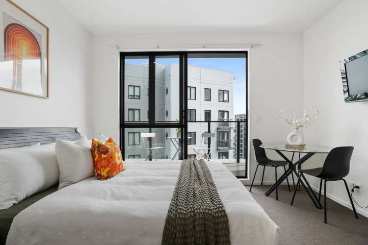 8E/50-52 Eden Crescent City Centre_4