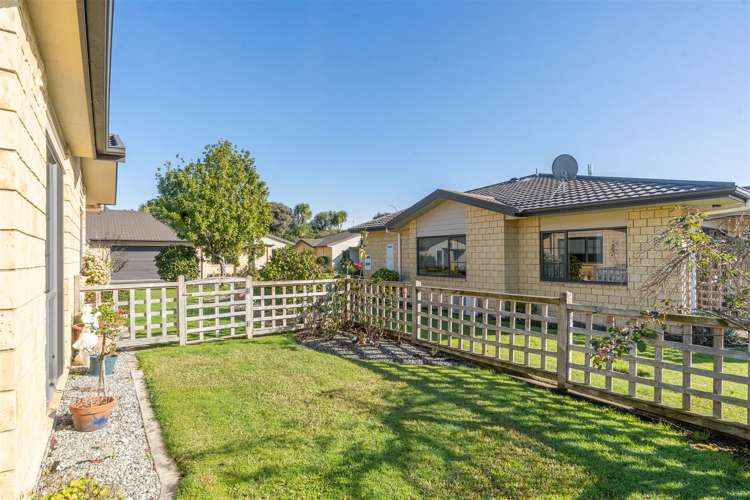 28/3 Turnbury Court Rototuna_2