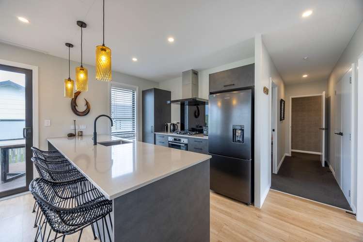 1 Ambergris Place Baylys Beach_10