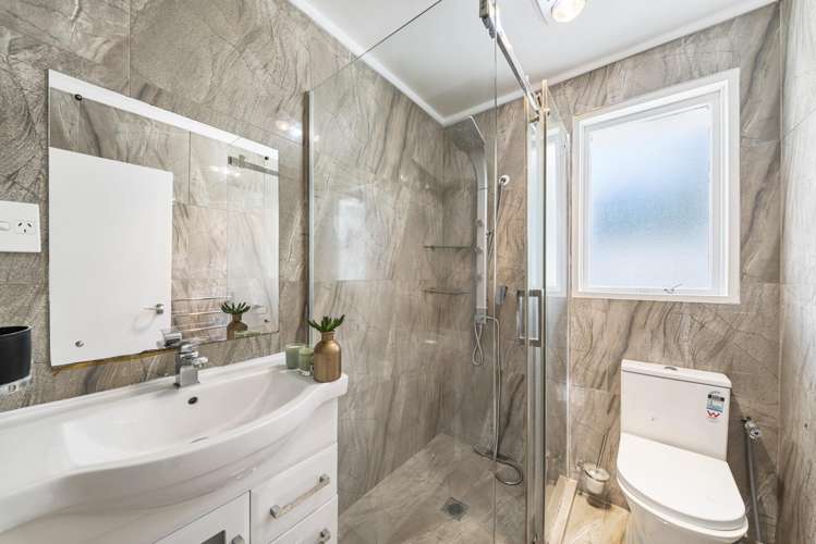 78 Helena Street Massey_14