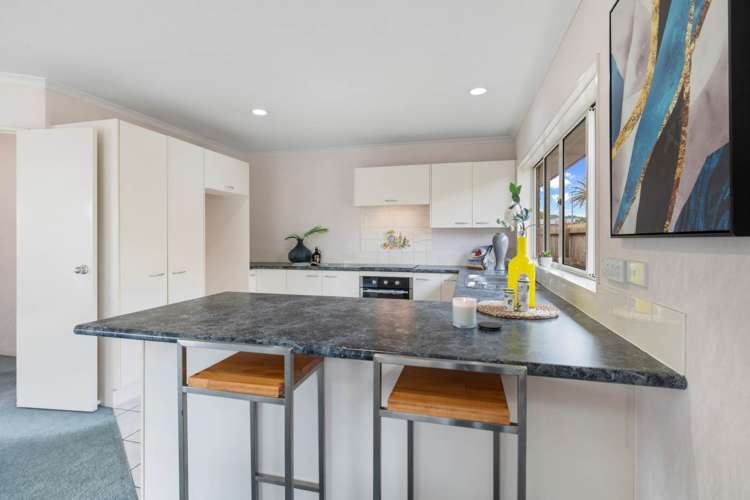 8 Aclare Place East Tamaki_10