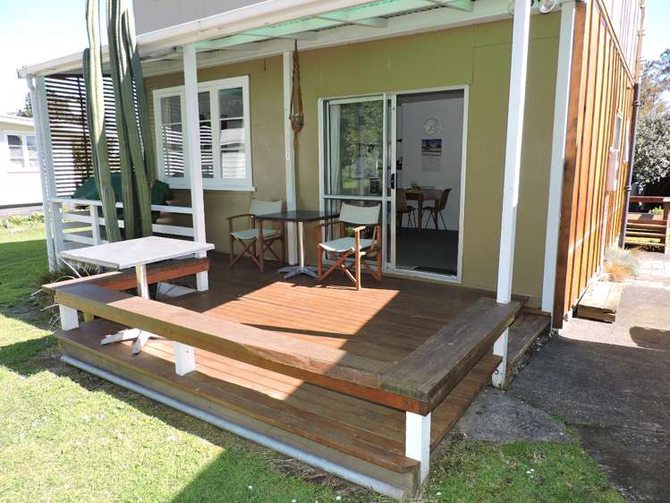 437 Thames Coast Sh25 Road Te Puru_5