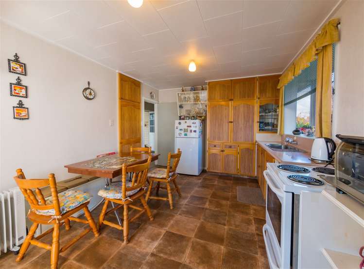 142 Springs Road Hornby_5