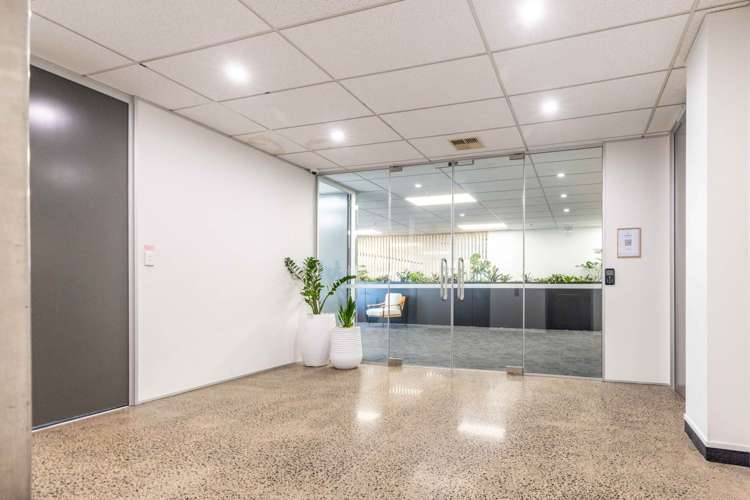 Level 4/15 Huron Street Takapuna_13