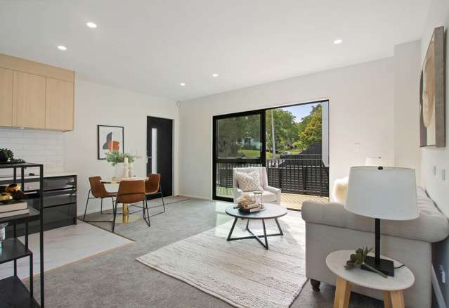 2/3 Takapu Street Henderson_1