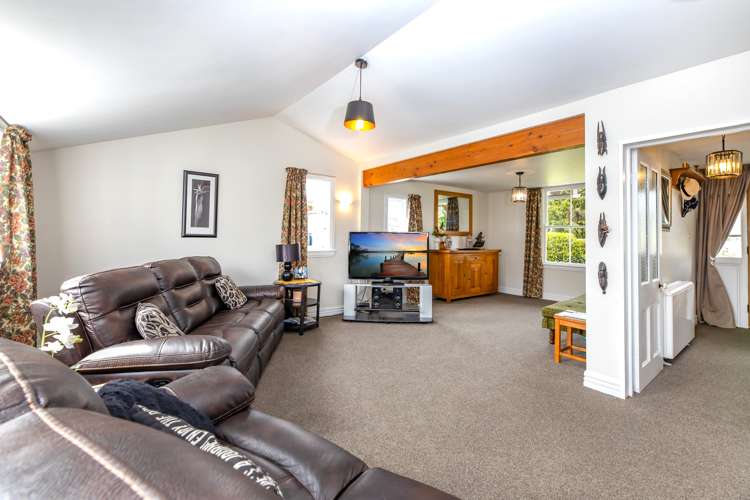 32 Old Main North Road Leithfield_26