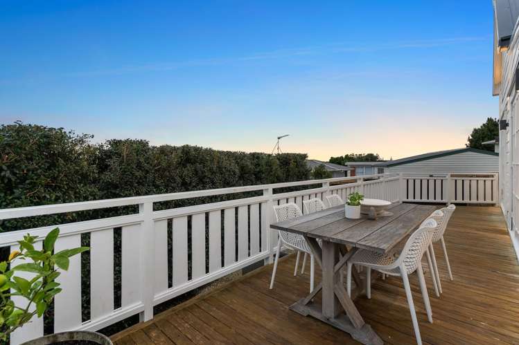 8 Fordham Street Beach Haven_9