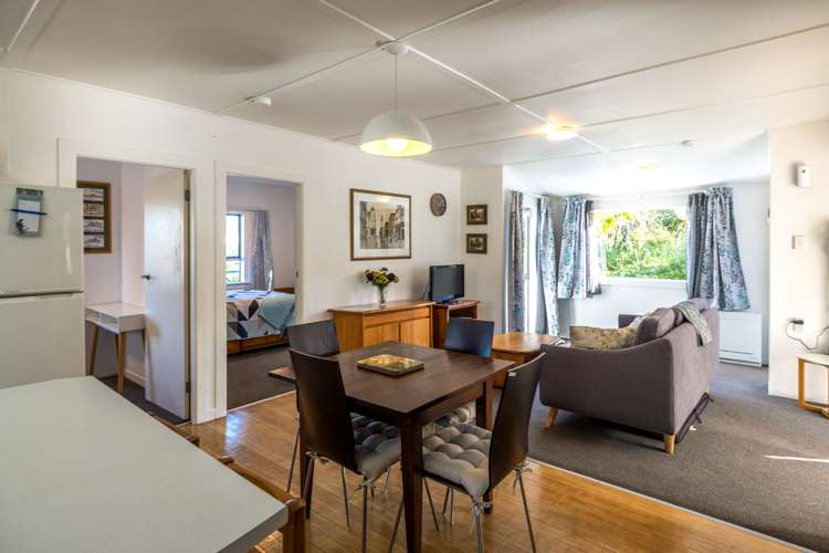 12 Natzka Road Ostend_6