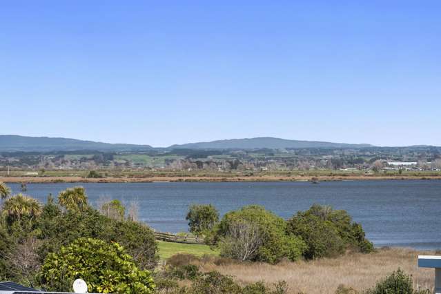 URGENT SALE -  BRING YOUR TOOLS