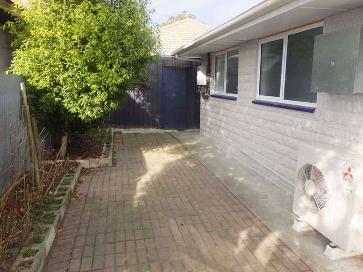 330 Yaldhurst Road Russley_8