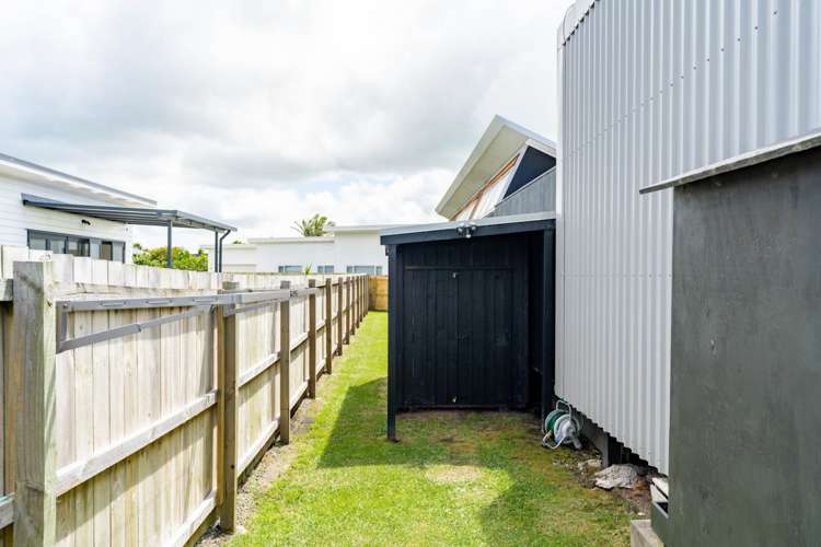 16 Seabreeze Road Mangawhai Heads_32