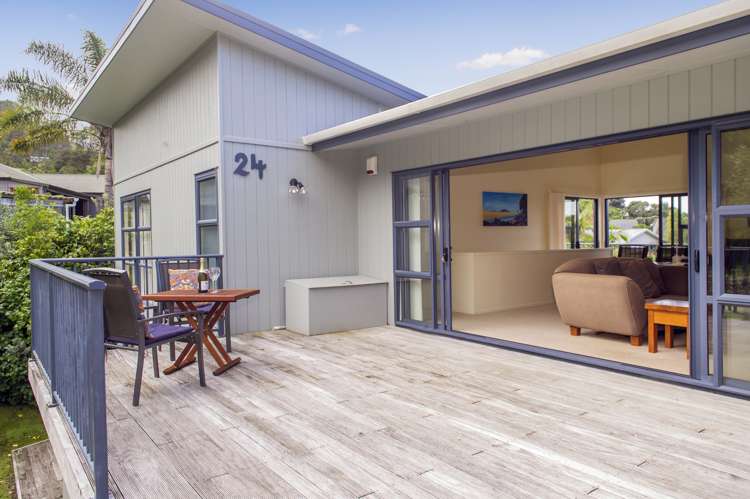 24 Grierson Close Hahei_7