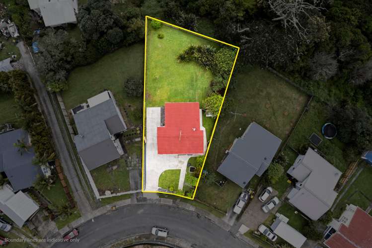 59 Taurus Cres Beach Haven_17