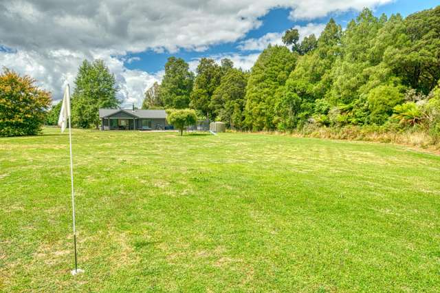 5 Fairway Drive Moana_1